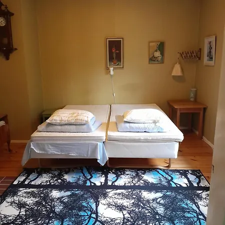Domek letniskowy Ugglebo, Stuga, Moekki, *