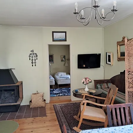 Ugglebo, Stuga, Moekki,