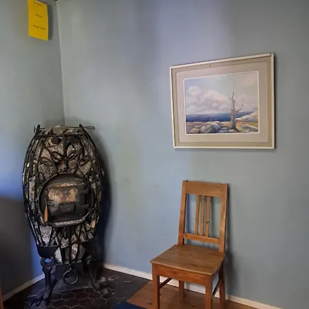 بيت خشبي Ugglebo, Stuga, Moekki,